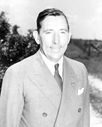 Black & white photo of Claude D Pepper