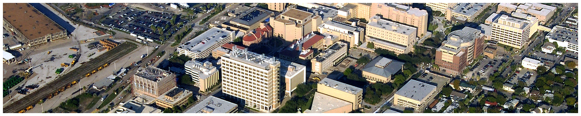 Skyline_of_Galveston_port